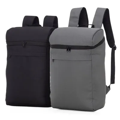 Mochila térmica em  tecido poliéster 600d RPET e interior em PEVA