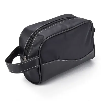 Nécessaire em sintético no tecido externo