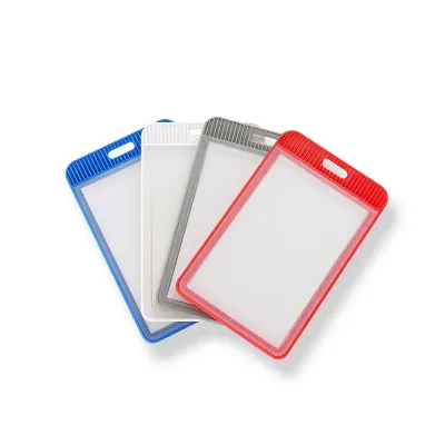  Porta crachá ou porta credencial em plástico resistente