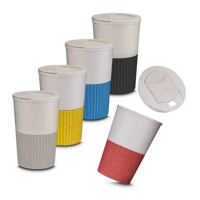 Copo em fibra com tampa, em várias cores