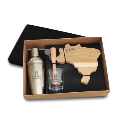 Kit Caipirinha Personalizado com Coqueteleira e Tábua: AL43