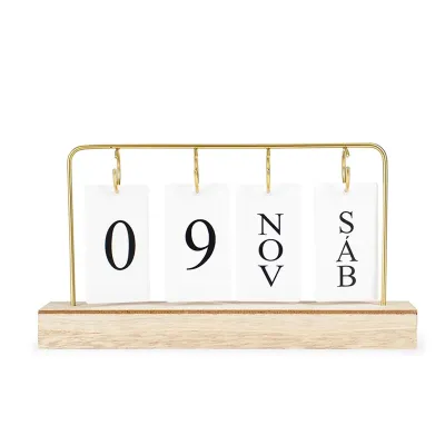  Calendário permanente de mesa com base feita em MDF