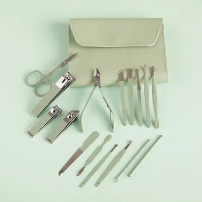 Kit manicure 16 peças em estojo