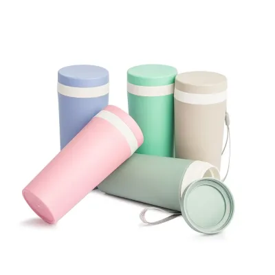 Copo fibra de bambu 350ml com parede dupla e alça. Copo produzido em Polipropileno livre de BPA, ...