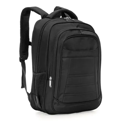 Mochila de poliéster 41 litros com três compartimentos, sendo o principal com bolso para notebook...