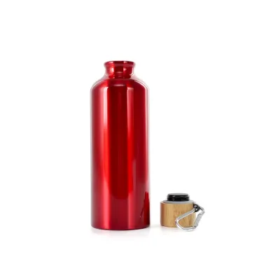 Garrafa de alumínio com capacidade de 500ml. Possui tampa de bambu e acompanha mosquetão de alumí...