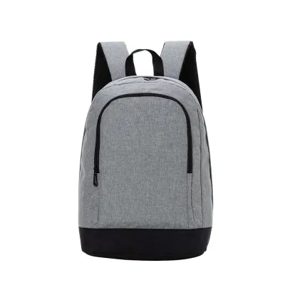 Mochila confeccionada em poliéster com compartimento para notebook até 14 polegadas. Contém bolso...