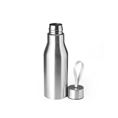 Garrafa de Inox 700ml com tampa rosqueável e alça de nylon embutida.
