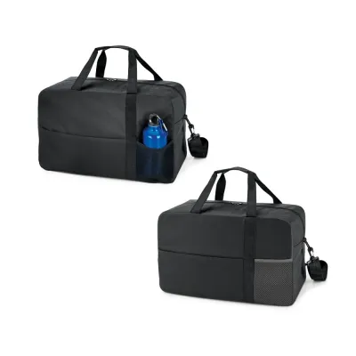 Bolsa esportiva em 600D. Fundo com placa semi-rígida, bolso frontal com zíper e bolso em tela. Al...