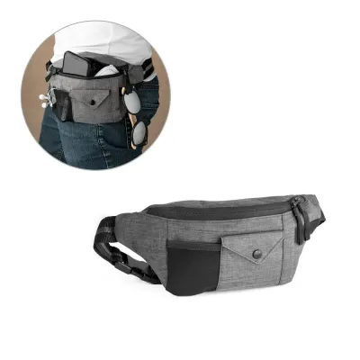 Bolsa de cintura em 300D de alta densidade. Compartimento principal com fecho e bolso interior em...