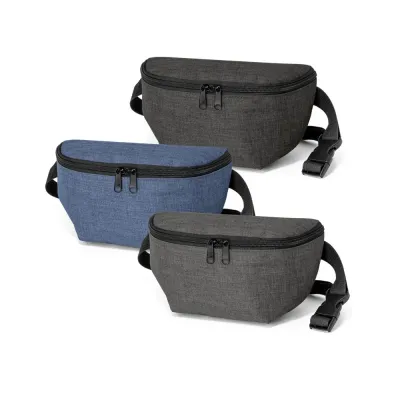 Pochete em 600D de alta densidade. Compartimento principal e um zíper na parte posterior. A bolsa...