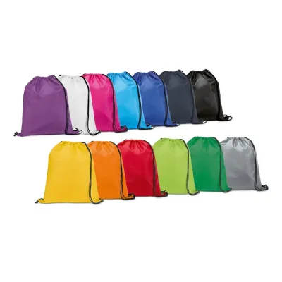 Sacola tipo mochila em 210D. 350 x 410 mm
