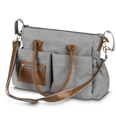 Bolsa Multifuncional confeccionada em poliéster 300D e PU e interior em 210D, ideal para o dia a ...