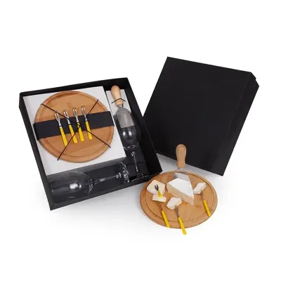 Kit Queijo & Vinho Personalizado - 1