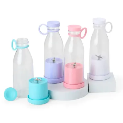 Mini liquidificador portátil com capacidade de 380ml