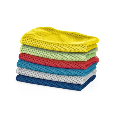 Toalha esportiva em poliamida e poliéster - 1