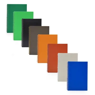 Caderno A5 plástico com wire-o metálico: várias cores