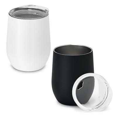 Copo de viagem térmico, o companheiro perfeito para suas aventuras diárias. Com um corpo duplo em...