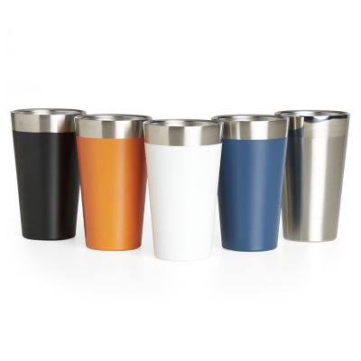 Copo térmico de inox “sem tampa“ com capacidade para 473ml. Produto livre de BPA.