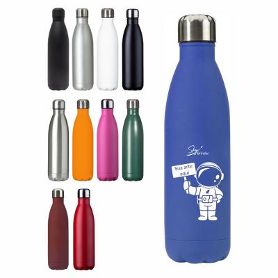 Garrafa em Inox de 750ml é a escolha ideal para quem busca praticidade e elegância. Com uma tampa...