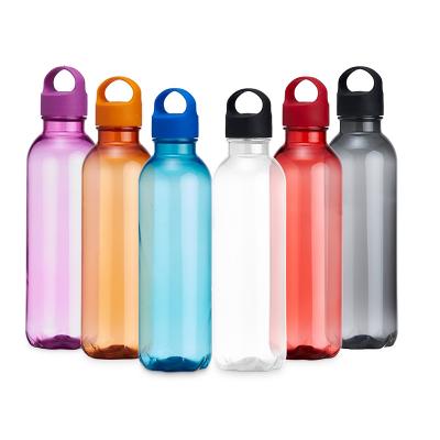 Garrafa PET de 650ml é uma opção prática e econômica para armazenar suas bebidas favoritas. Com t...