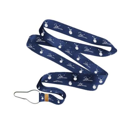 Cordão tirante para caneca 20mm, confeccionado em fita de poliéster acetinada. Processo de gravaç...