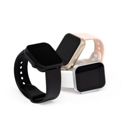 Smartwatch com display de 1.96 polegadas, operantes nos modos esporte e saúde. O relógio intelige...