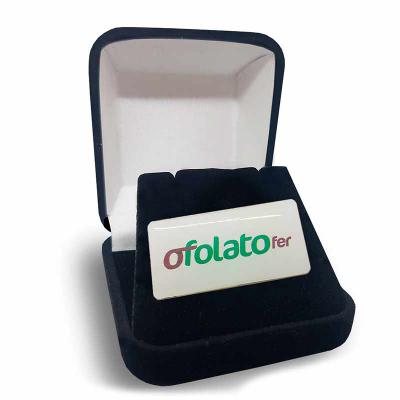 Pin de base metálica