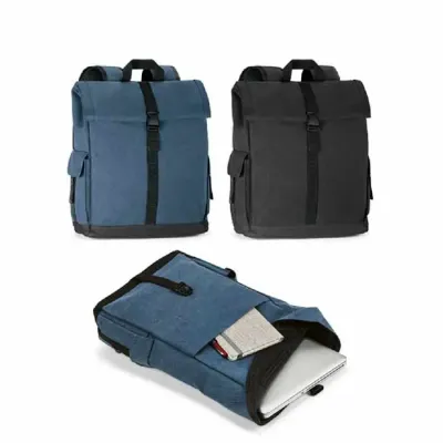 Mochila para notebook com compartimento principal forrado e dois bolsos interiores