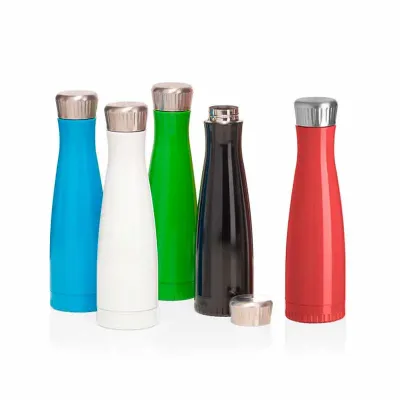 Garrafa em aço inox em cores, capacidade 700 ml