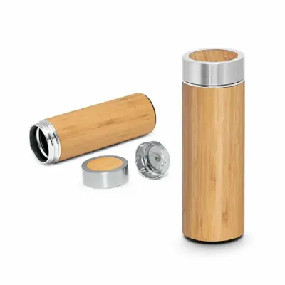 Garrafa térmica. Bambu e aço inox