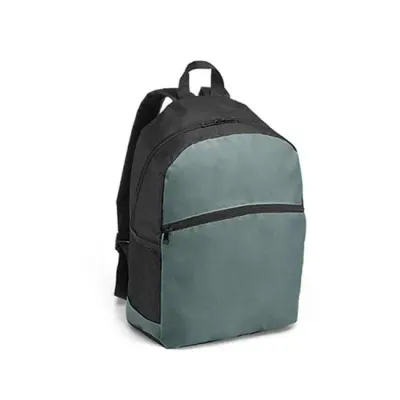 Mochila. 600D. Bolso exterior e bolsos laterais em rede. Parte posterior almofadada. 290 x 400 x ...