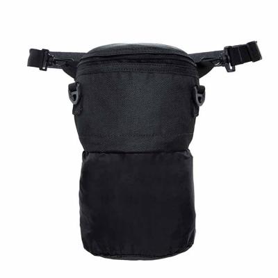 Pochete com compartimento (saco) que pode ser utilizado ou não (fica embutido) na parte inferior para aumentar a pochete