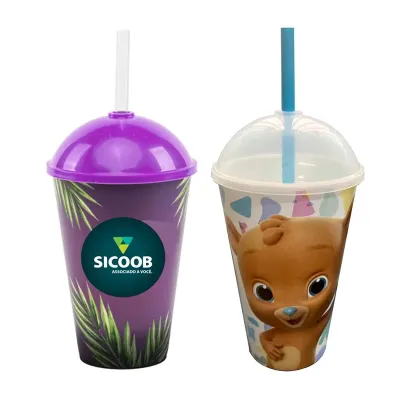 Copos com tampa e canudo (2 modelos)