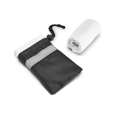 Toalha com bolsa em tactel personalizada.