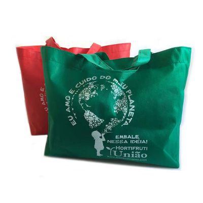 Bag & Pack‘s - Sacola personalizada em TNT - verde e vermelha