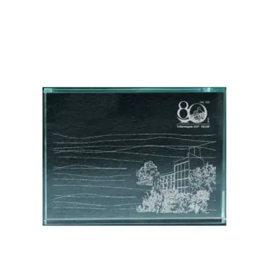 Placa de vidro comemorativa