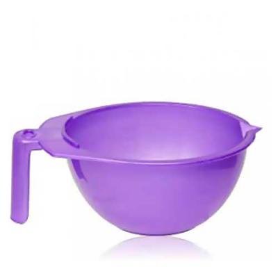 Tigela plástica para mistura de cremes e tinturas.