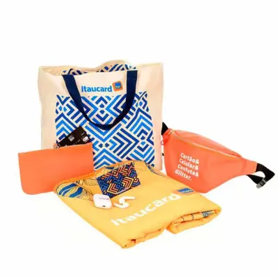 KIT INFLUENCER FOLIA com ecobag, canga, necessarie e pochete