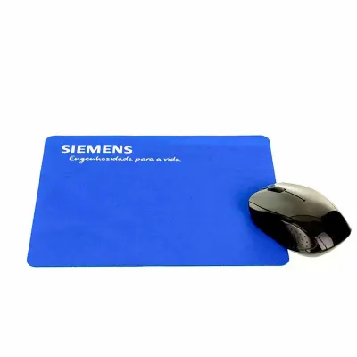 Mouse pad com fundo emborrachado antiderrapante azul