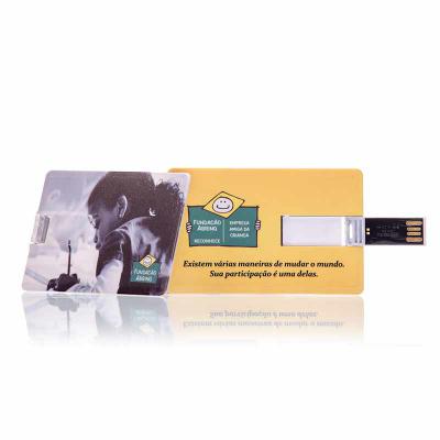 Opção Promocional - Pen Card, carcaça formato cartão, memória COB com capacidade 4GB, 8GB, 16GB e 32GB. Inclinável quando pressionado, material em plástico resistente, im...