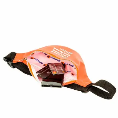 Pochete com fecho resistente 