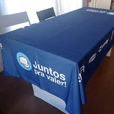 Toalha de mesa estampada