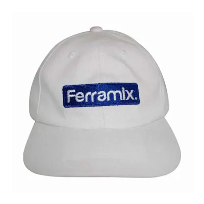 Boné modelo jamaicano personalizado